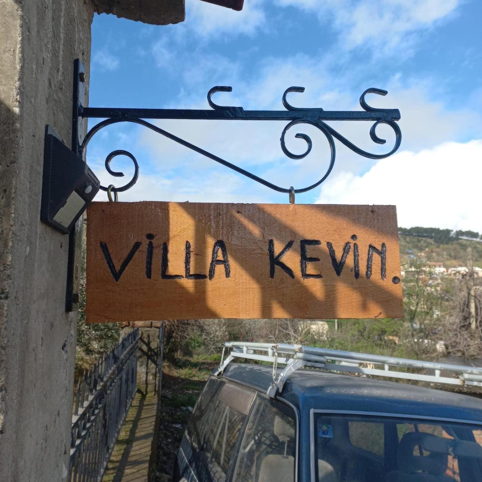 Villa Kevin เบราท ภายนอก รูปภาพ